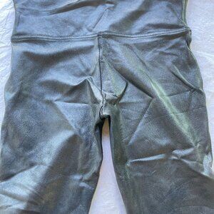 Spanx by Sara Blakely High Rise Black Metallic Leggings L/G